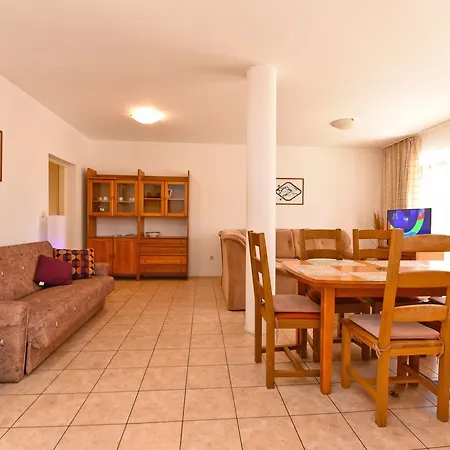 Appartamento Josip 1562 Pola